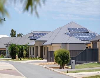 Rooftop Solar Installation Rates Rise after Record Month in Australia